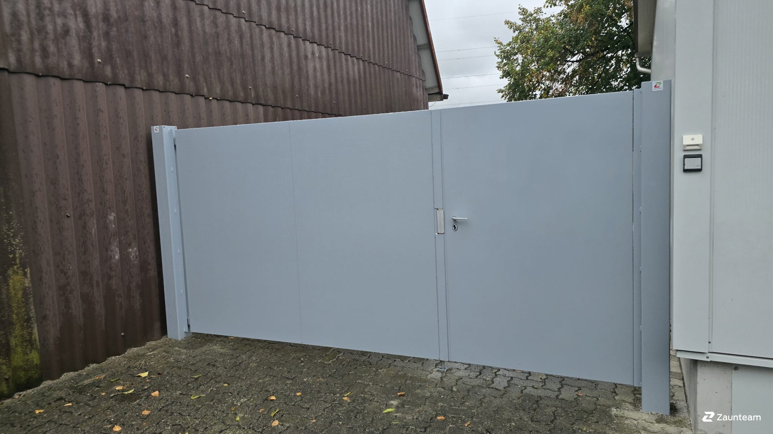 Protection brise-vue en aluminium de 2026 à 9506 Lommis Suisse de Zaunteam Thurgau AG.